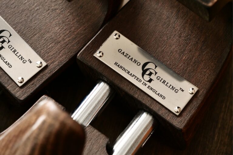 SHOE CARE｜ユニオンワークス [ 靴修理、鞄修理 ]