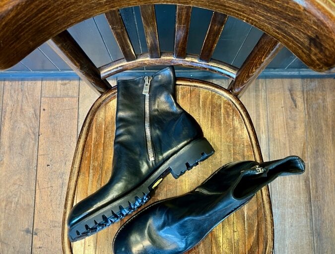 CARPE DIEM カルペディエムバックジップ レザーブーツGuidi